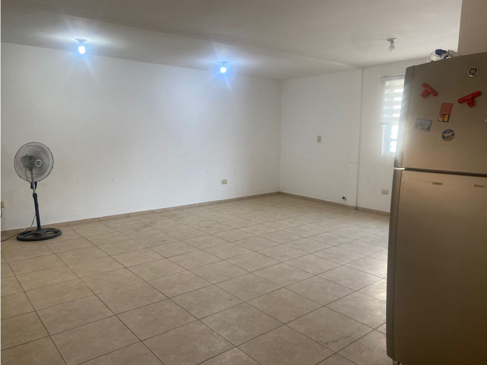 CASA EN RENTA EN VILLAS DE SANTA ROSA EN APODACA  EN NUEVO LEON