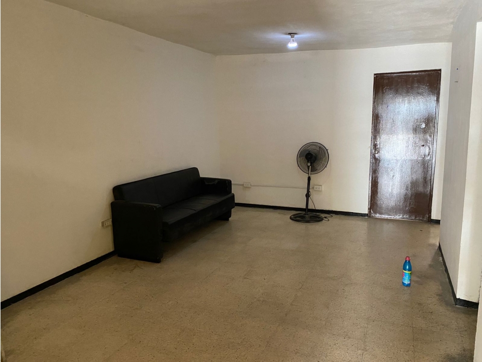 CASA EN VENTA EN RESIDENCIAL COLIBRI EN GUADALUPE EN NUEVO LEON