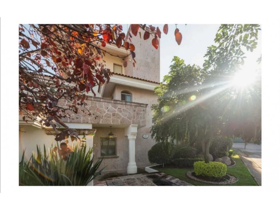 Hermosa Residencia Puerta de Hierro, Zapopán, Jalisco.