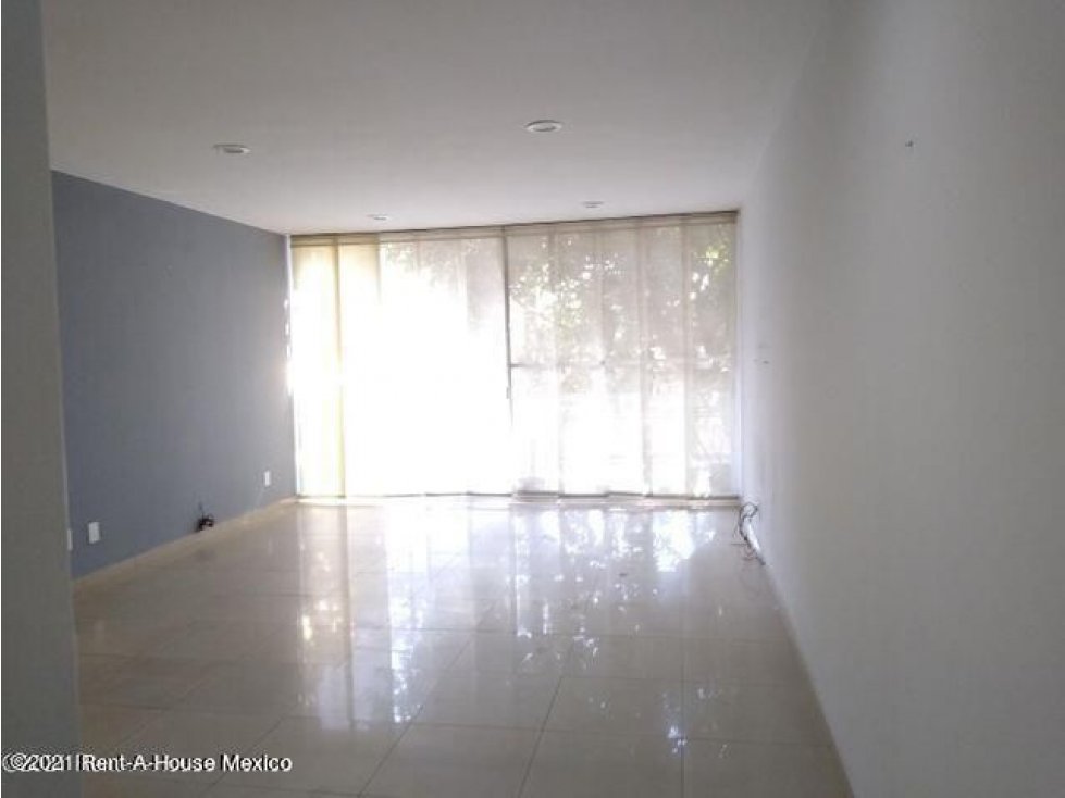 Hermoso departamento en renta. Boulevard Miguel Cervantes. MLS 21-1106