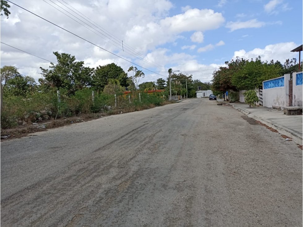 TERRENO EN MERIDA, YUCATAN COL. EL ROBLE