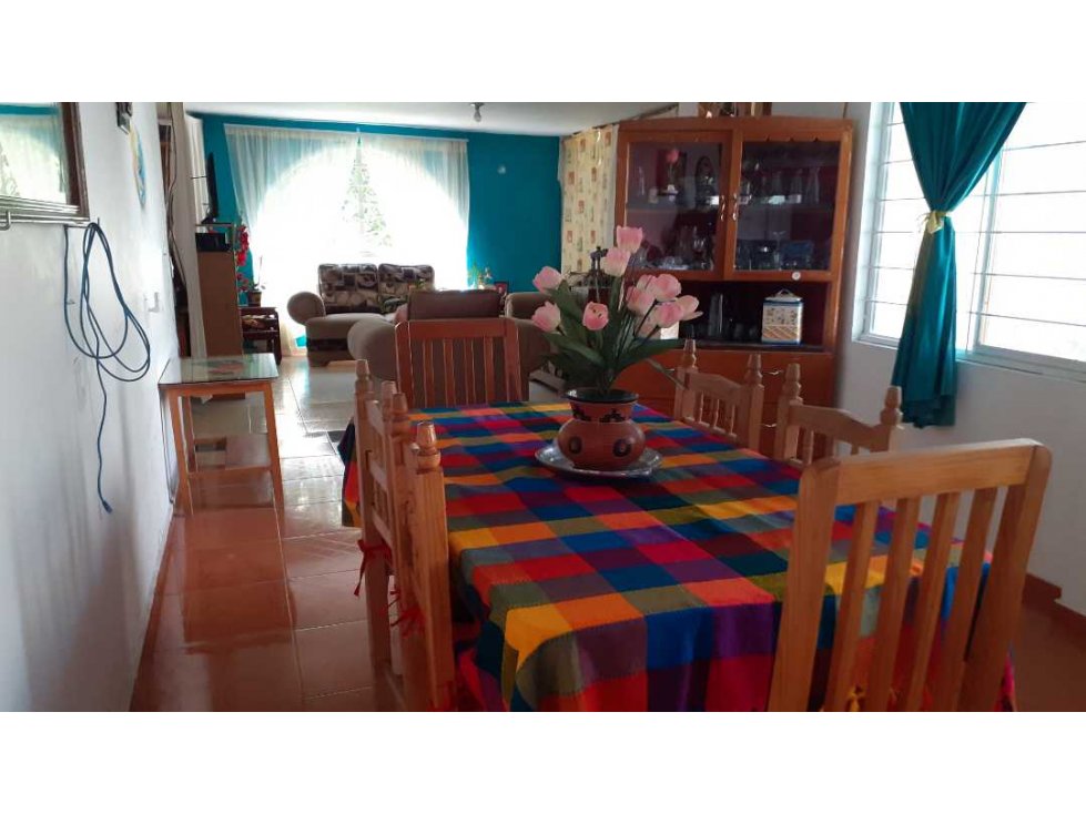 Venta de casa con amplio terreno San Nicolás, Panotla,Tlaxcala.